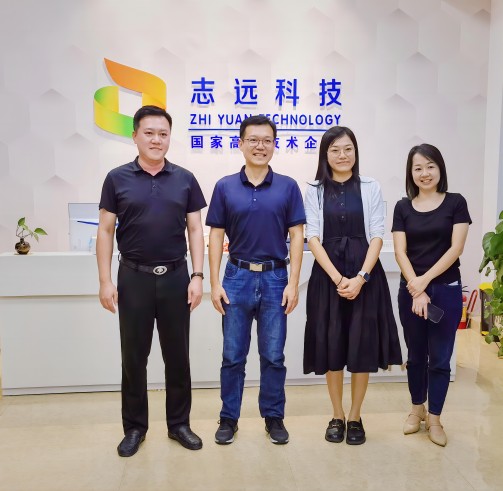 合影留念.jpg