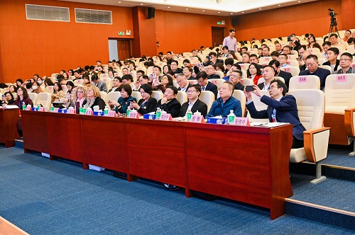 年会现场.jpg