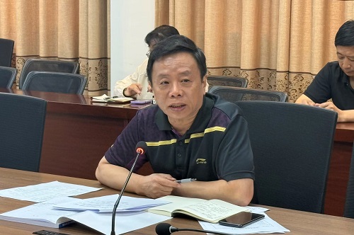 林峰讲话.jpg 林峰讲话.jpg