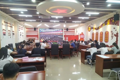 大旺校区收看现场.jpg 大旺校区收看现场.jpg